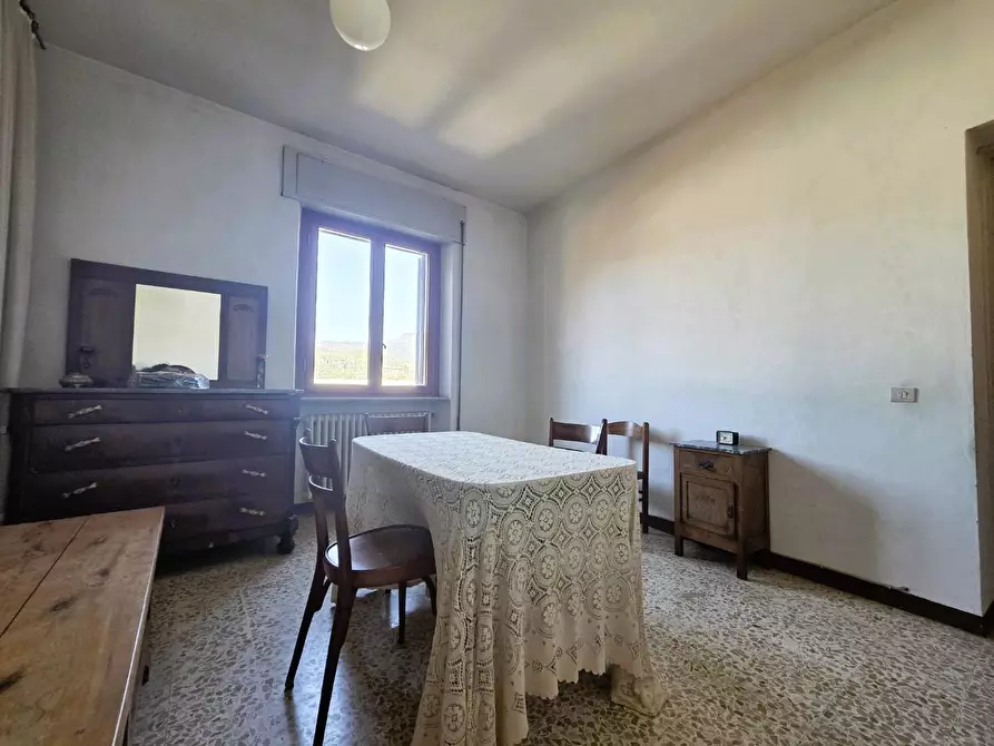 Immagine 28 di Casa indipendente in vendita  a Lucca