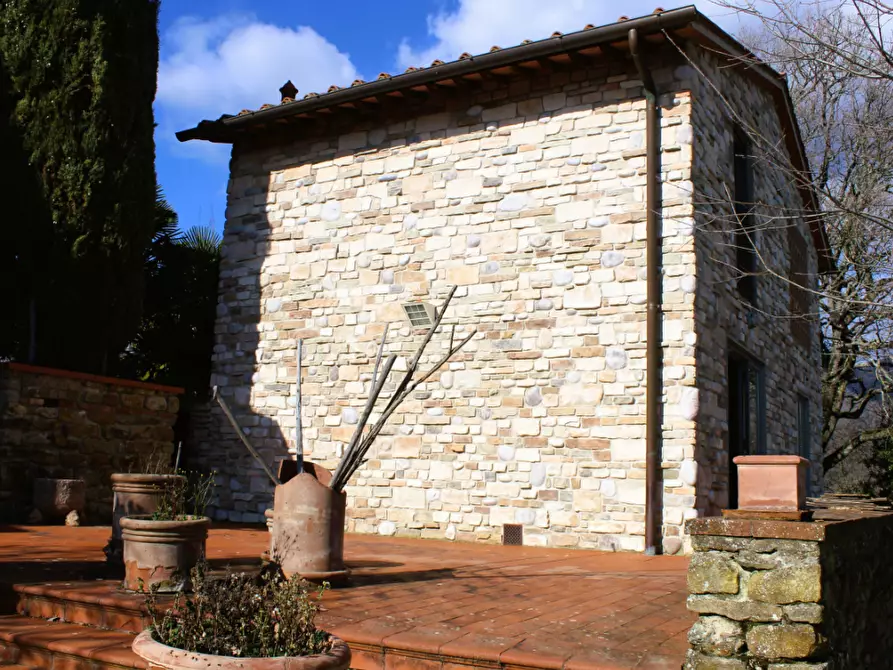 Immagine 10 di Casa indipendente in vendita  a Vicchio