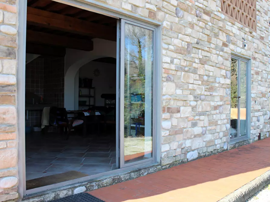Immagine 9 di Casa indipendente in vendita  a Vicchio