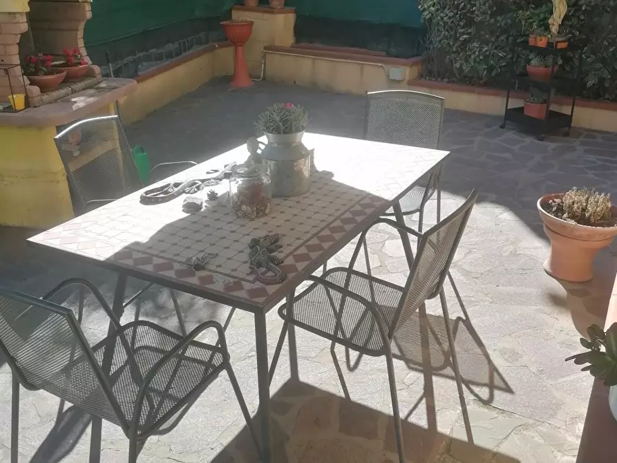 Immagine 27 di Terratetto in vendita  a Carmignano