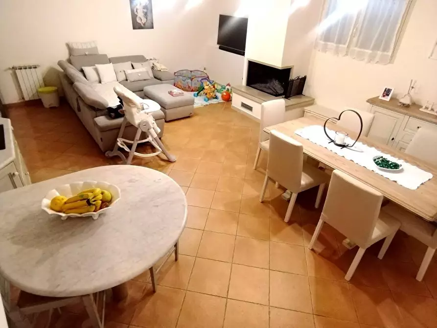 Immagine 22 di Villetta a schiera in vendita  a Massa