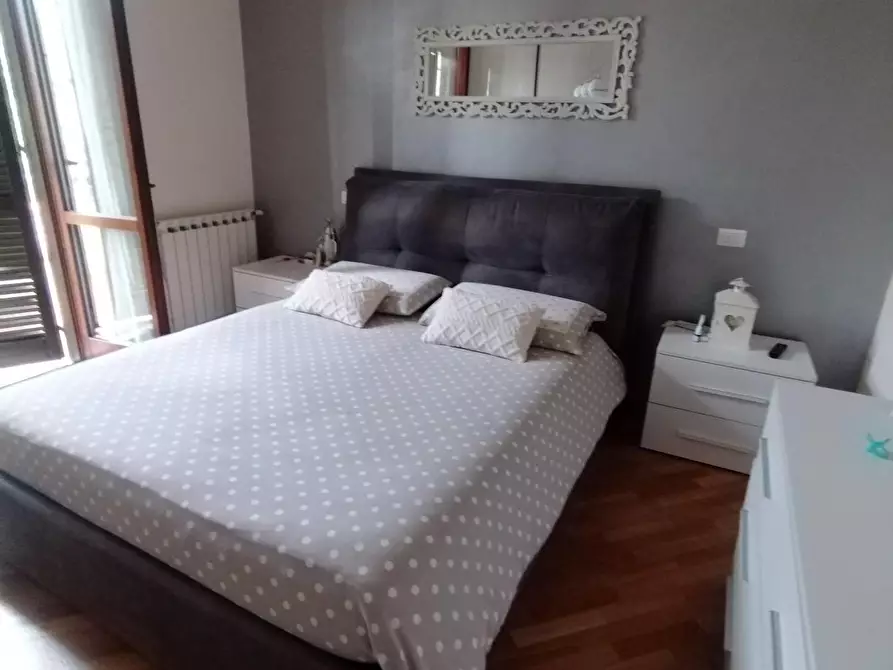 Immagine 26 di Villetta a schiera in vendita  a Massa