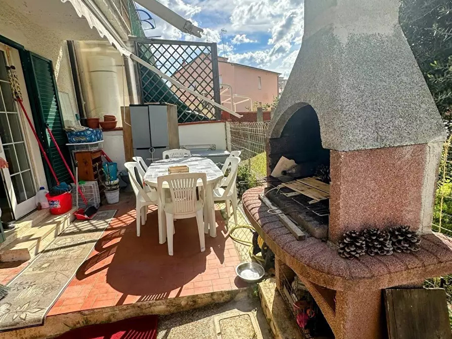 Immagine 7 di Casa semindipendente in vendita  a Campiglia Marittima