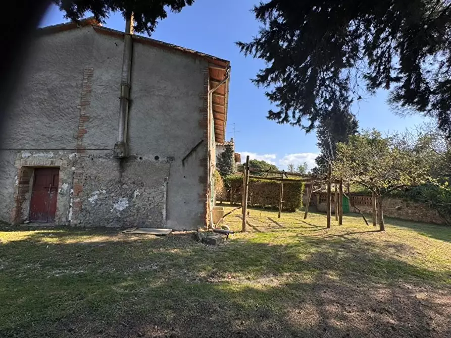 Immagine 10 di Casa indipendente in vendita  a Casole D'elsa