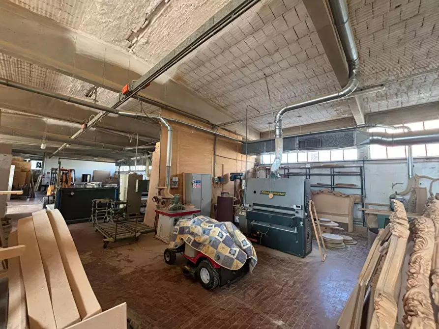 Immagine 6 di Capannone industriale in vendita  a Casciana Terme Lari