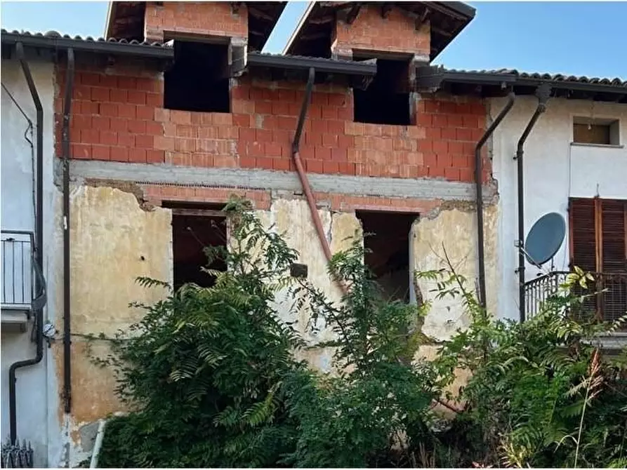 Immagine 1 di Appartamento in vendita  a Fresonara