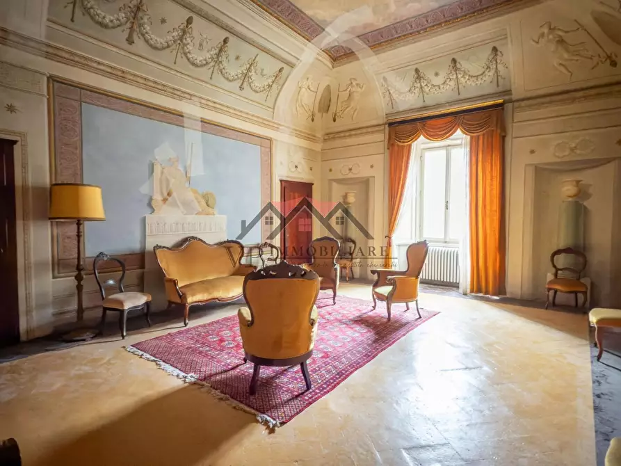 Immagine 2 di Appartamento in vendita  a Pomarance