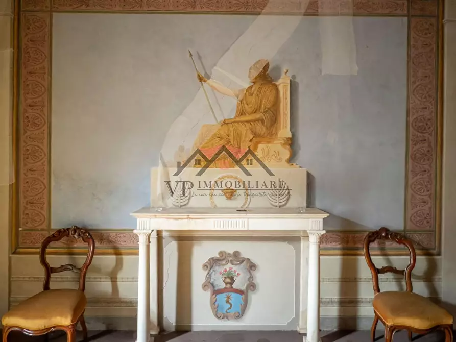 Immagine 8 di Appartamento in vendita  a Pomarance