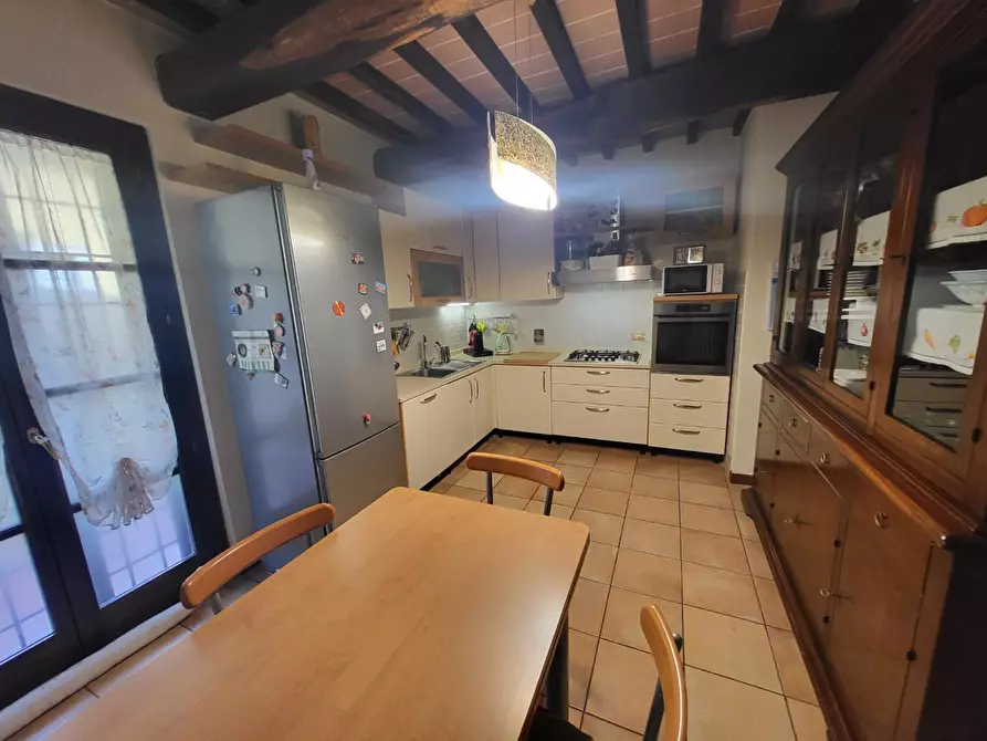 Immagine 16 di Villetta a schiera in vendita  a Cascina