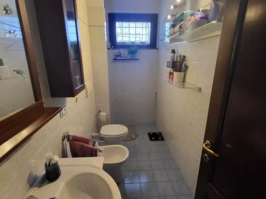 Immagine 10 di Villetta a schiera in vendita  a Cascina