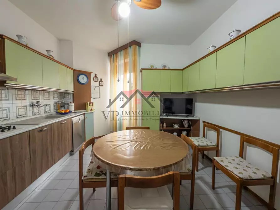 Immagine 3 di Appartamento in vendita  a Pomarance