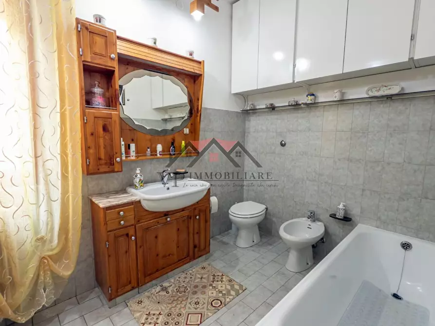 Immagine 16 di Appartamento in vendita  a Pomarance