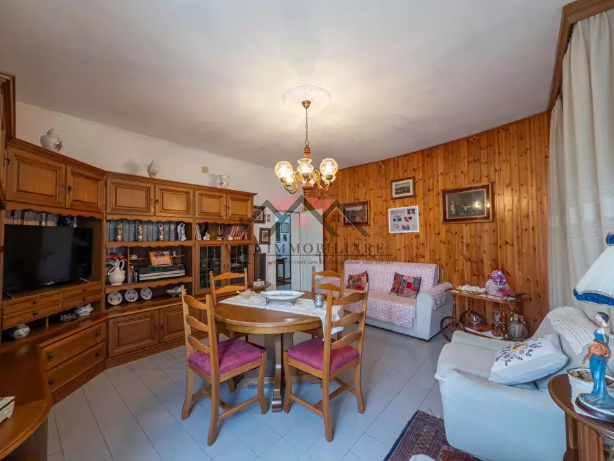 Immagine 8 di Appartamento in vendita  a Pomarance