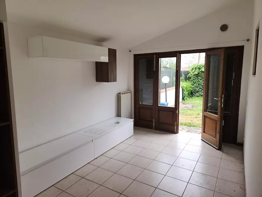 Immagine 5 di Terratetto in affitto  a Santa Croce Sull'arno