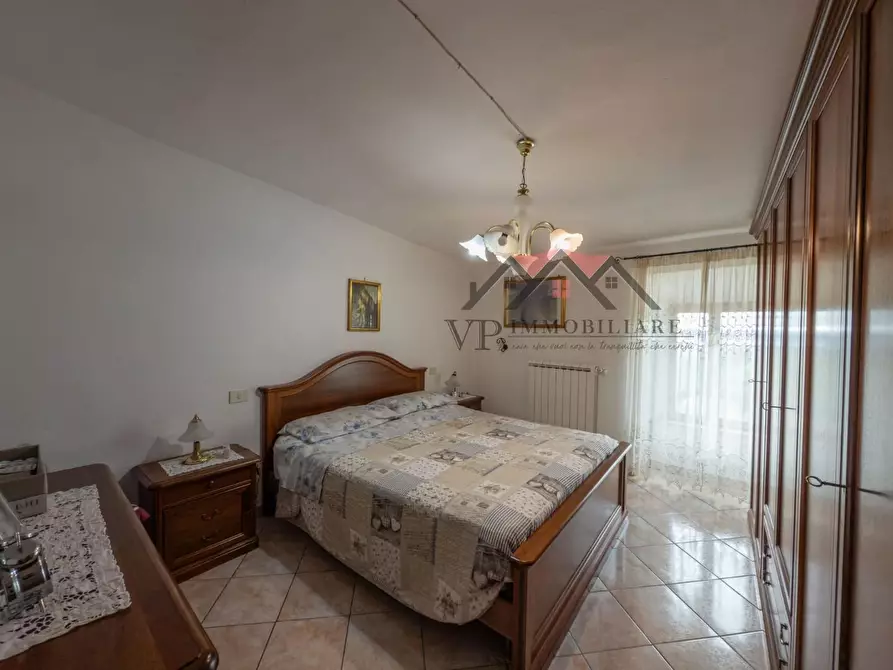 Immagine 11 di Porzione di casa in vendita  a Volterra