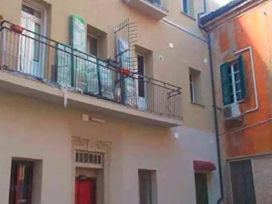 Immagine 1 di Appartamento in vendita  a Tortona