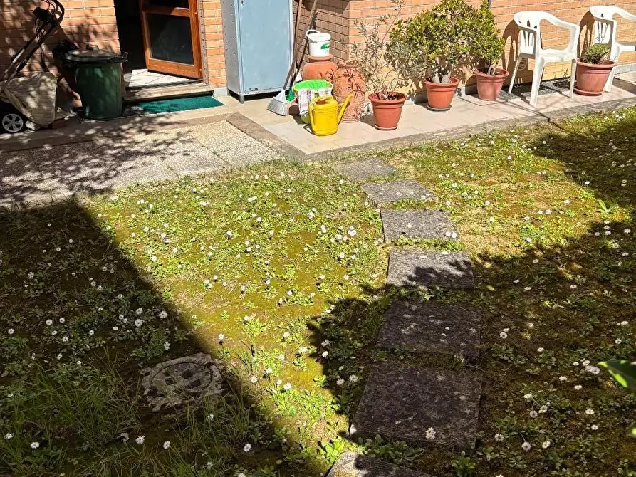 Immagine 1 di Appartamento in vendita  a Siena