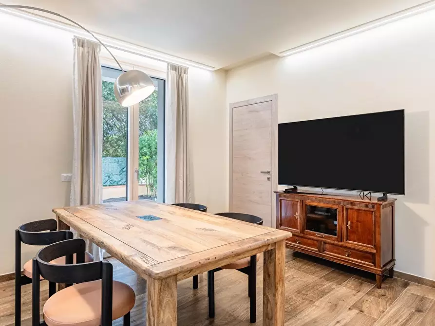 Immagine 6 di Casa indipendente in vendita  a Pontedera