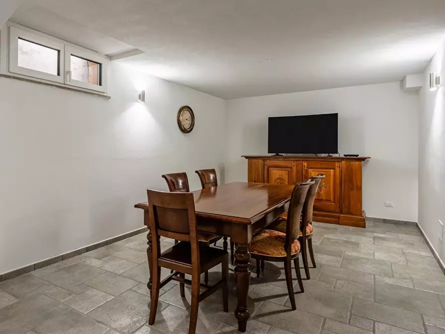 Immagine 23 di Casa indipendente in vendita  a Pontedera