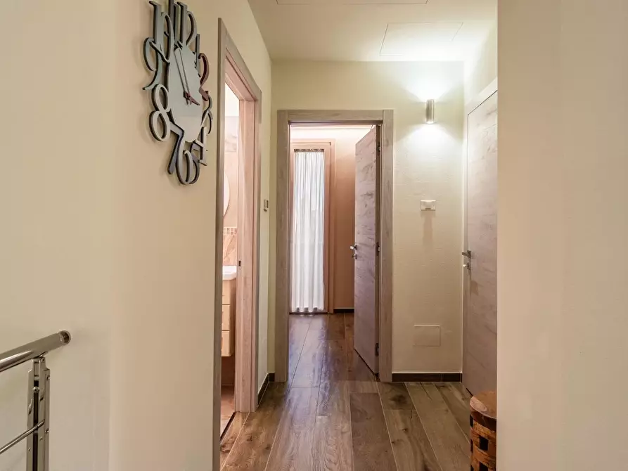 Immagine 12 di Casa indipendente in vendita  a Pontedera