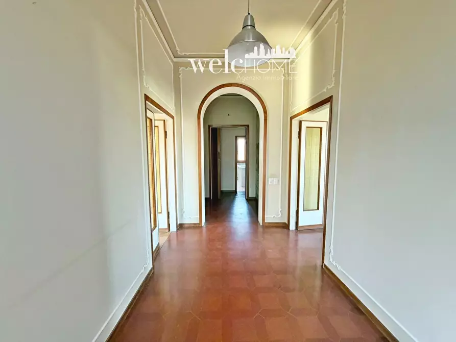 Immagine 9 di Villa in vendita  a Signa