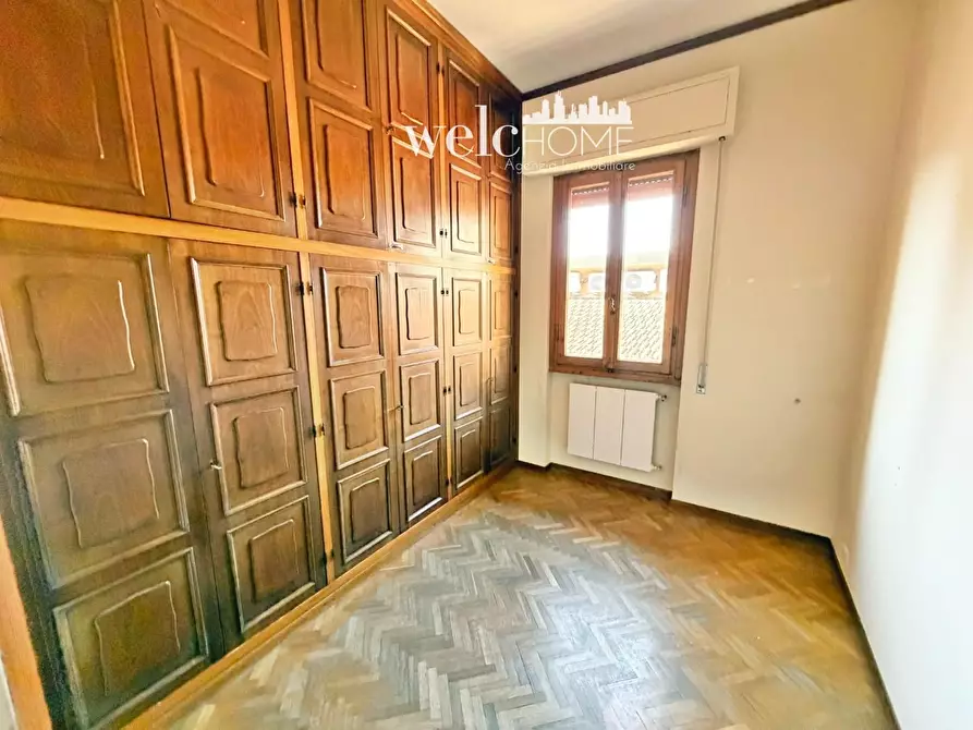 Immagine 14 di Villa in vendita  a Signa