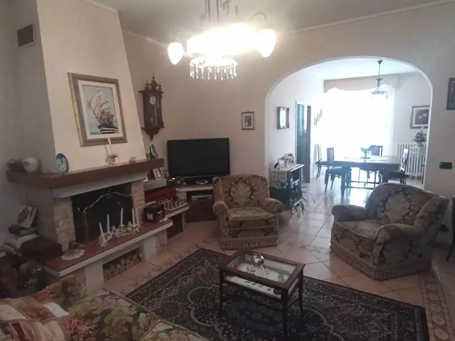 Immagine 2 di Appartamento in vendita  a Montopoli In Val D'arno