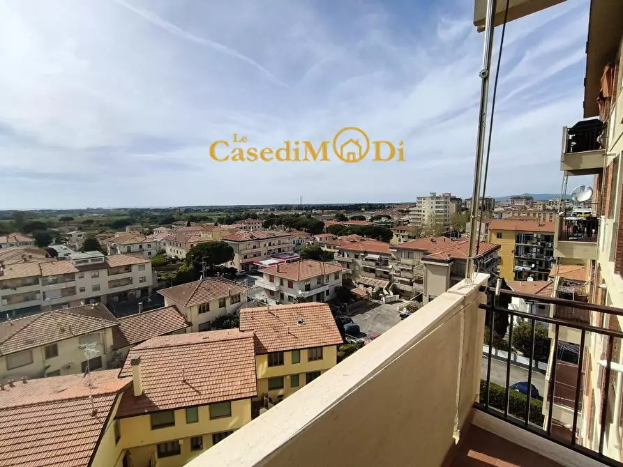 Immagine 17 di Appartamento in vendita  a Cecina