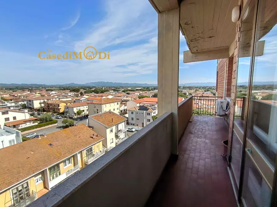 Immagine 20 di Appartamento in vendita  a Cecina