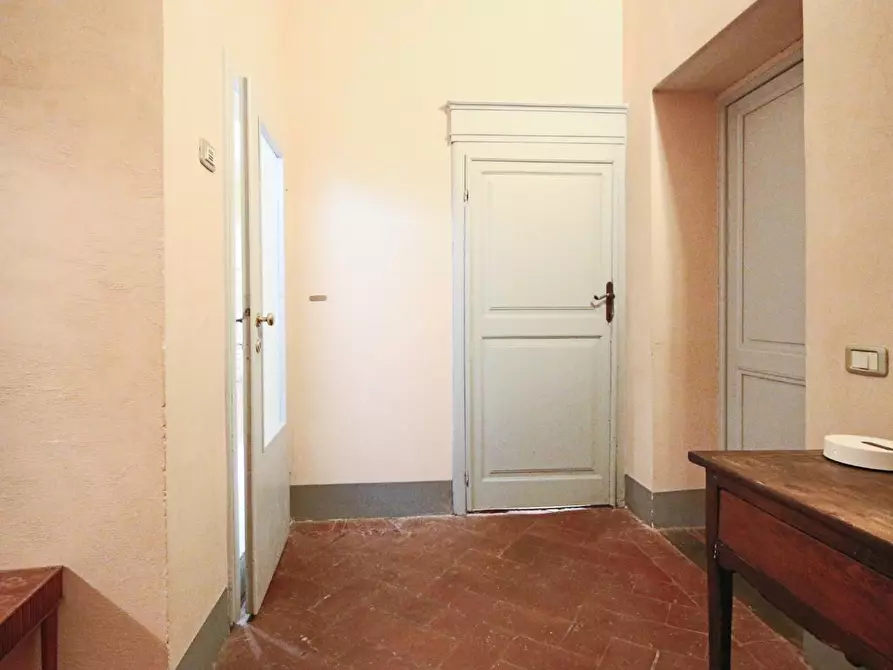 Immagine 8 di Appartamento in vendita  a Pisa