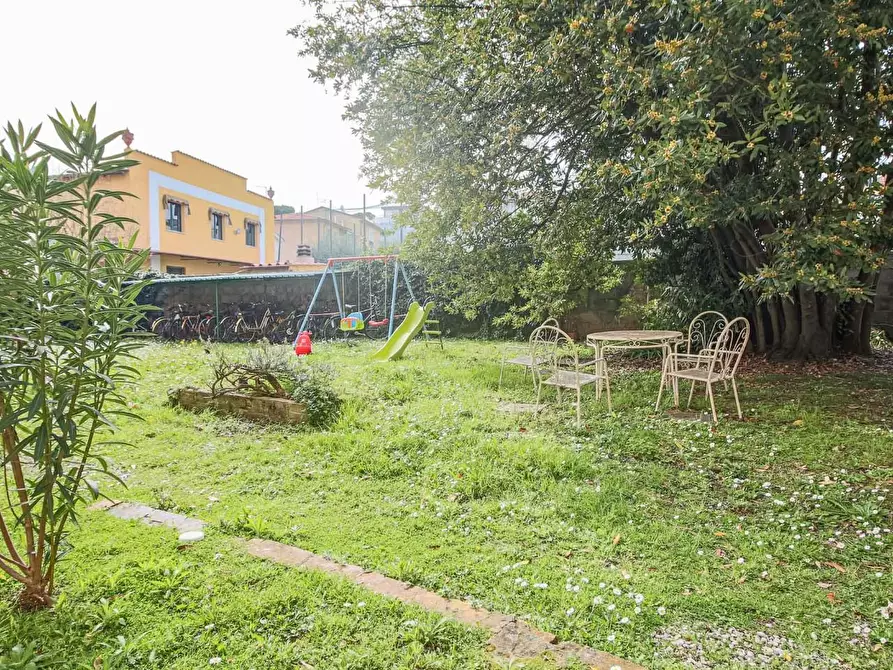 Immagine 41 di Appartamento in vendita  a Pisa