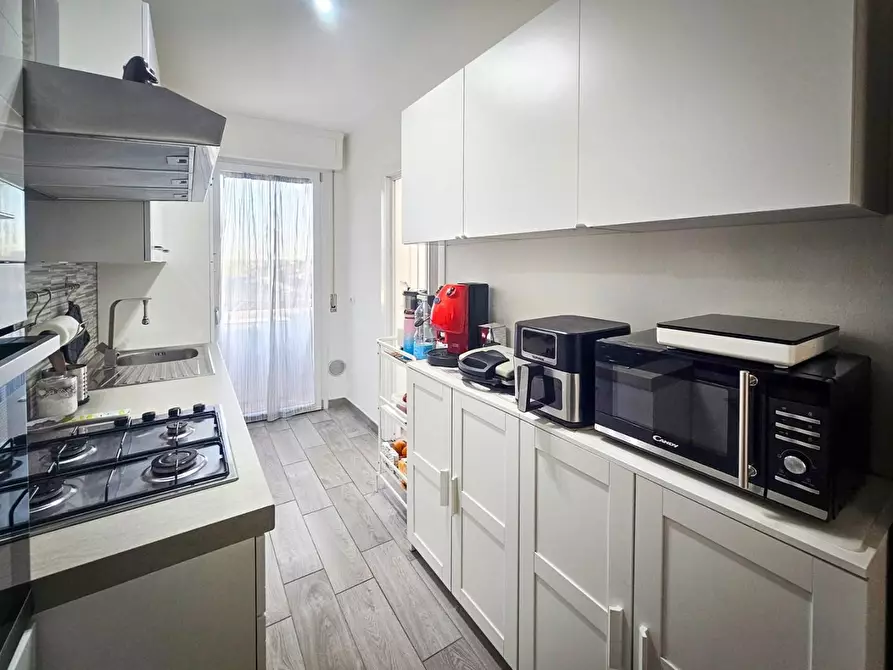 Immagine 7 di Appartamento in vendita  a Cascina