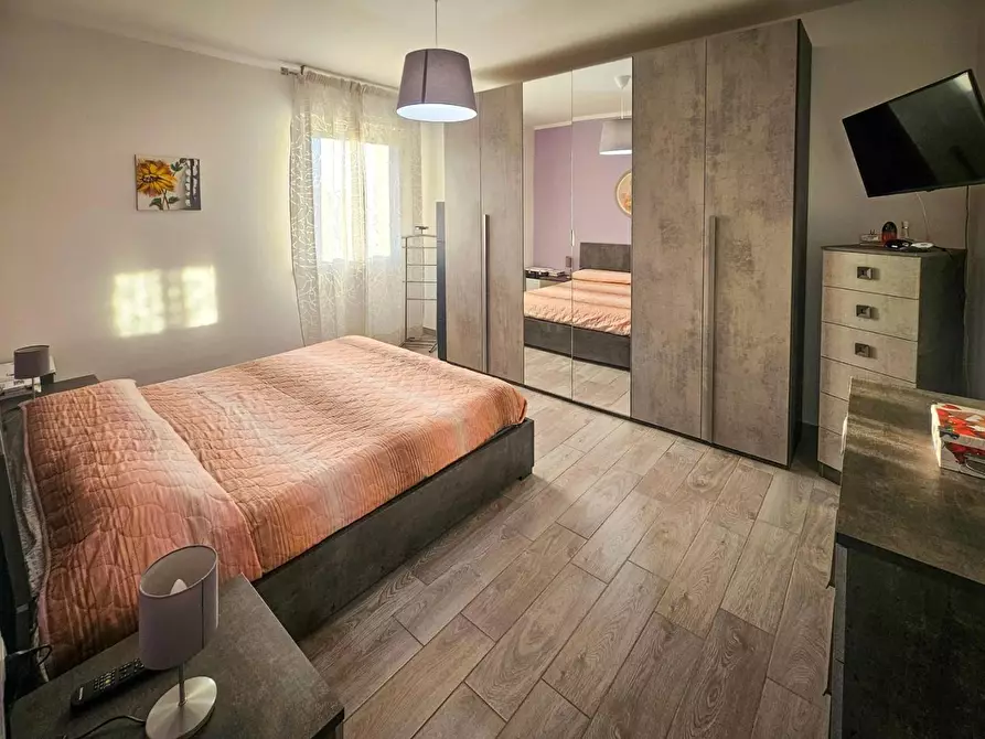 Immagine 11 di Appartamento in vendita  a Cascina