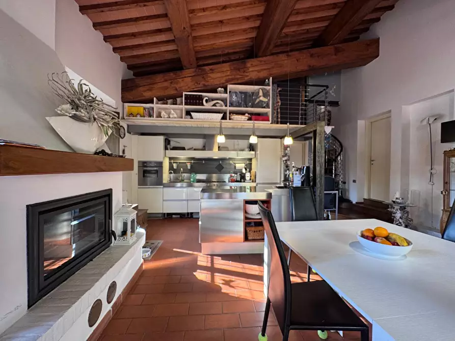 Immagine 26 di Porzione di casa in vendita  a Montelupo Fiorentino