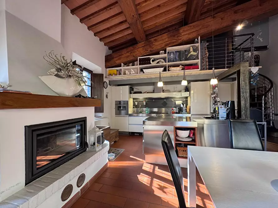 Immagine 15 di Porzione di casa in vendita  a Montelupo Fiorentino