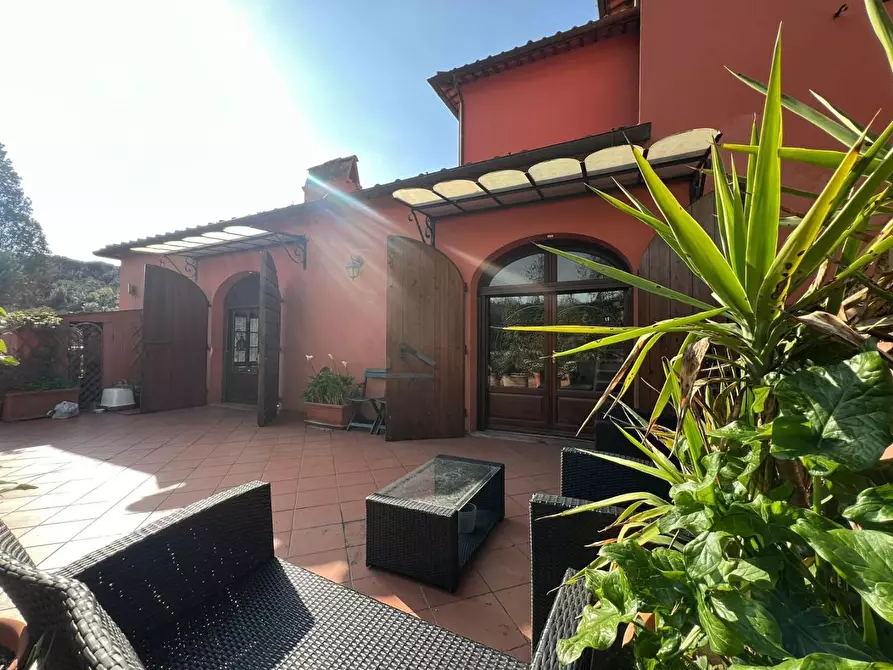 Immagine 42 di Porzione di casa in vendita  a Montelupo Fiorentino