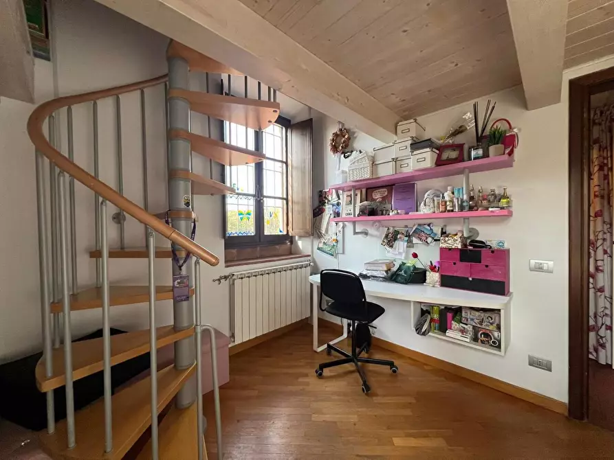 Immagine 41 di Porzione di casa in vendita  a Montelupo Fiorentino