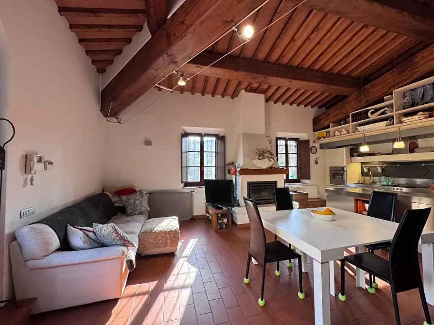 Immagine 4 di Porzione di casa in vendita  a Montelupo Fiorentino