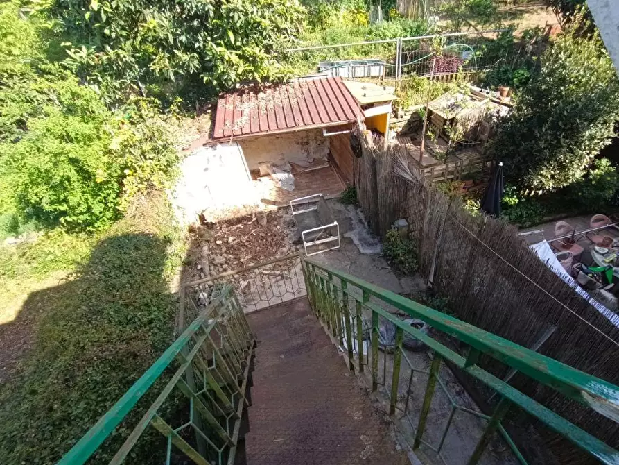 Immagine 19 di Porzione di casa in vendita  a Massa