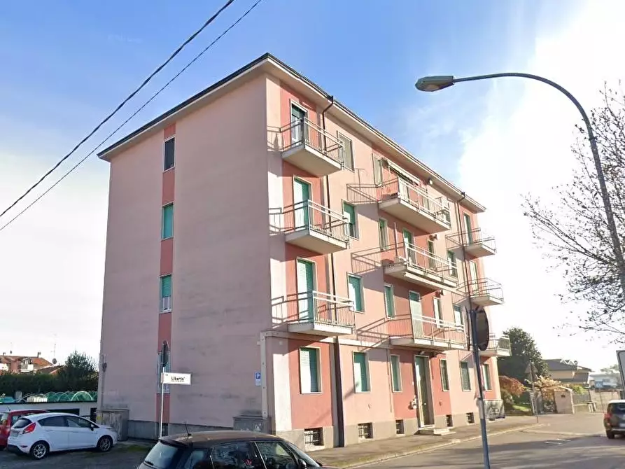 Immagine 2 di Appartamento in vendita  a Busnago