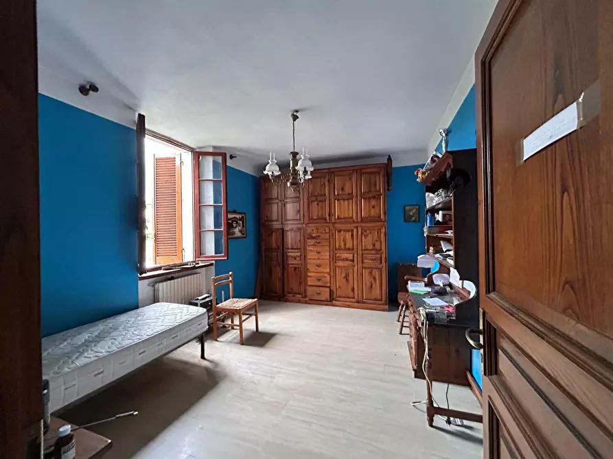 Immagine 5 di Casa bifamiliare in vendita  a Seravezza