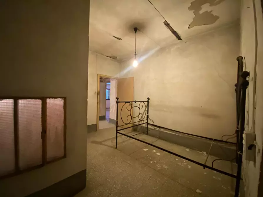 Immagine 15 di Terratetto in vendita  a Carmignano