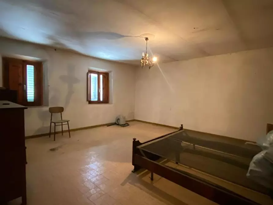 Immagine 10 di Terratetto in vendita  a Carmignano