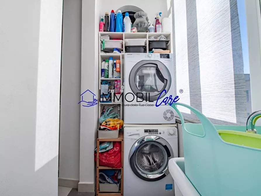 Immagine 30 di Appartamento in vendita  a Livorno