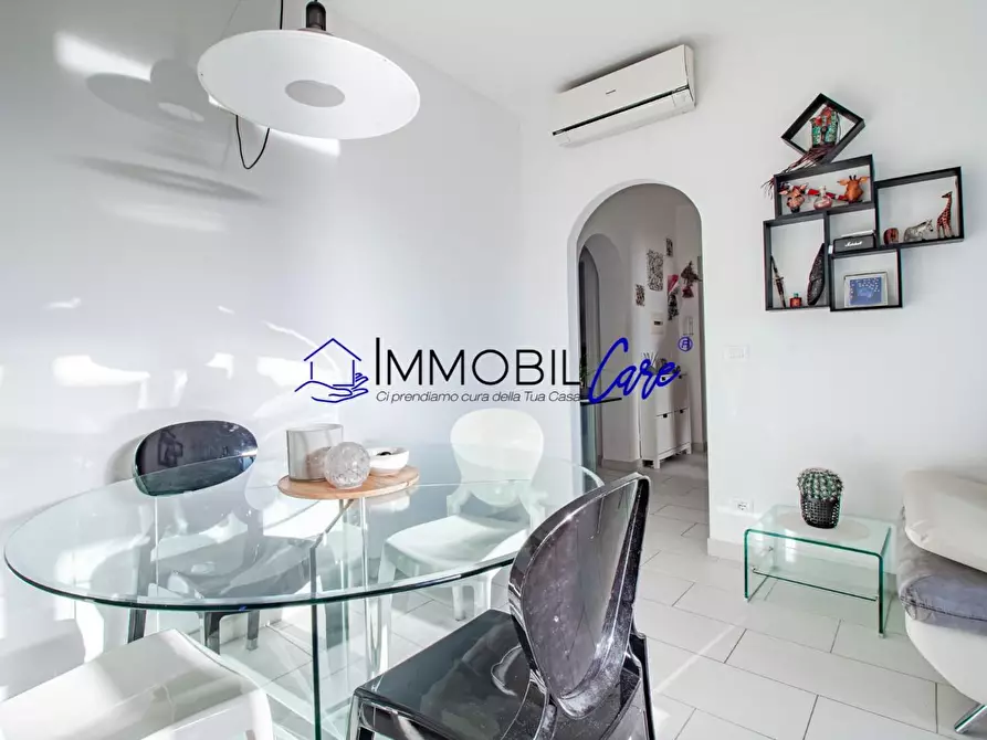 Immagine 10 di Appartamento in vendita  a Livorno