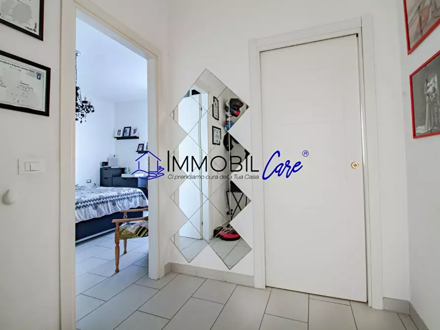 Immagine 15 di Appartamento in vendita  a Livorno