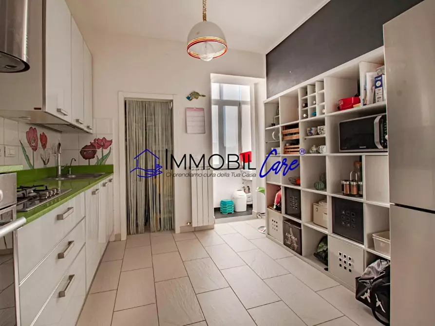 Immagine 27 di Appartamento in vendita  a Livorno