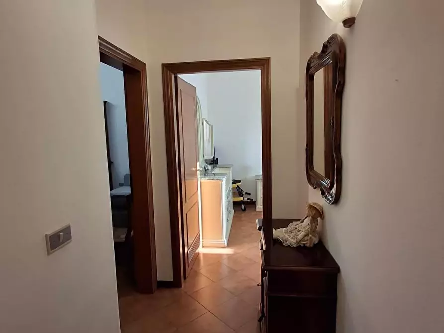 Immagine 10 di Appartamento in vendita  a Empoli