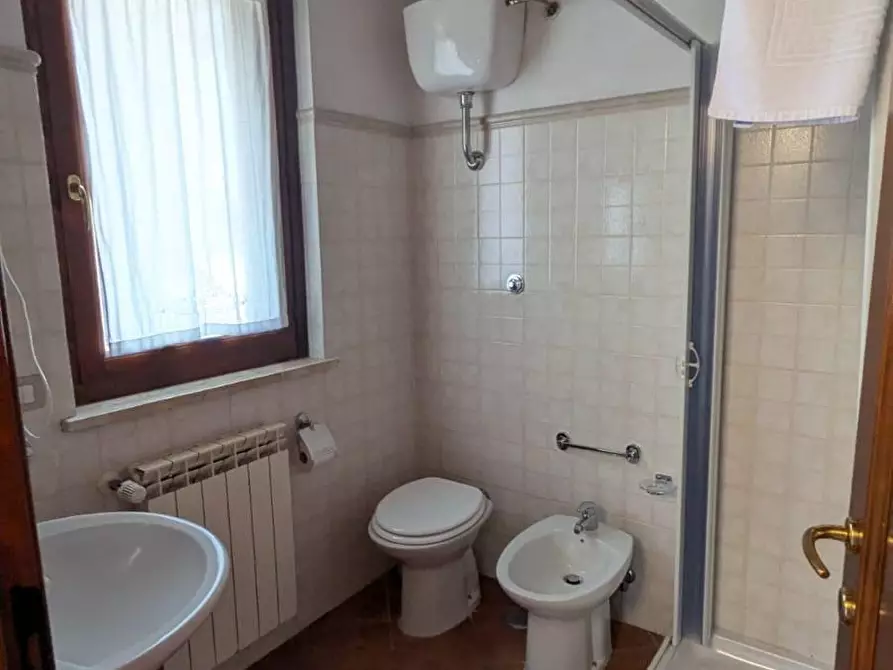 Immagine 10 di Appartamento in vendita  a Manciano