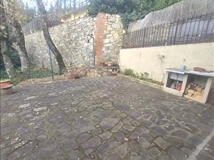 Immagine 3 di Appartamento in vendita  a Castellina In Chianti